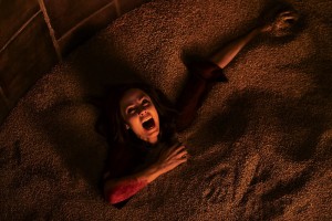 Laura Vandervoort stars as ‘Anna’ in JIGSAW