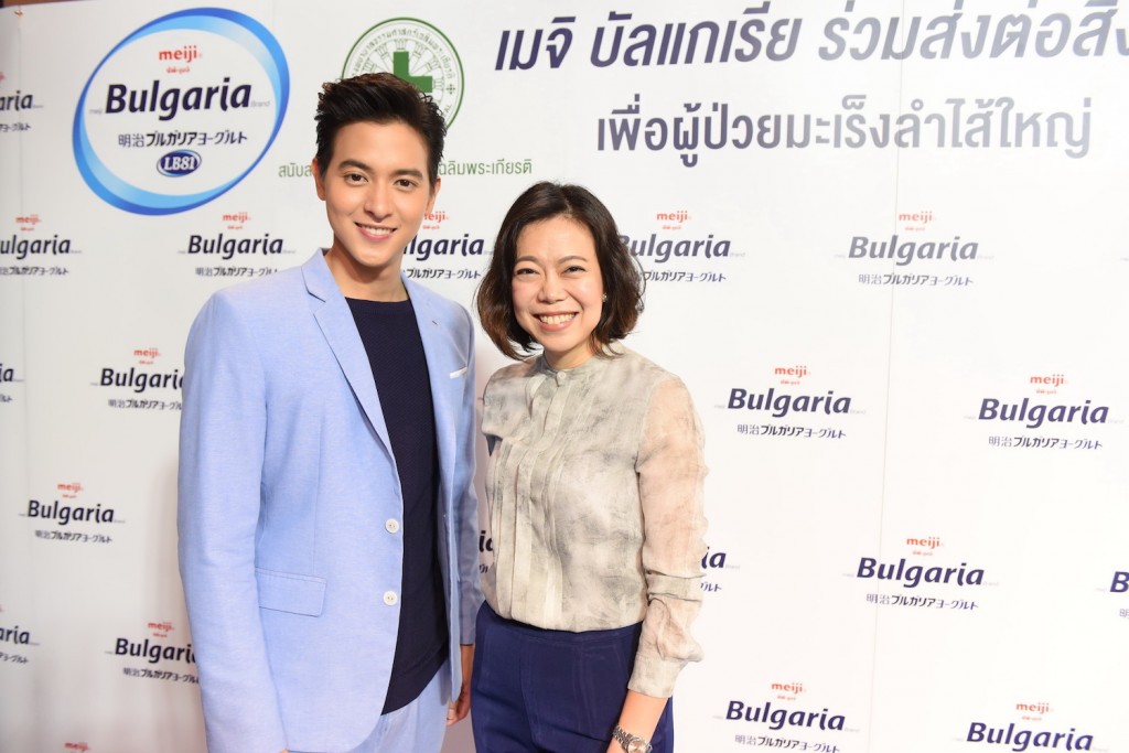 01 เจมส์ จิรายุ,สลิลรัตน์ พงษ์พานิช