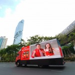 07-NESCAFE-Moveable-4D-Experience-Nadech-Yaya-on-the-Road