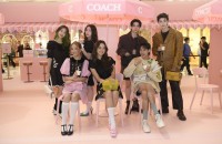 ดาราร่วมงาน The COACH Tabby Shop