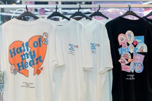 7. เสื้อยืดในคอลเลกชั่น Half of my heart - Copy