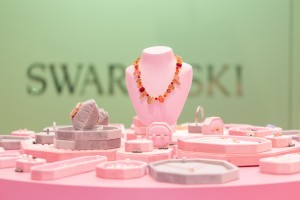 Swarovski_Emporium pop-up store (6)