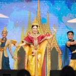 05.ญดา ร่วมโชว์การแสดงชุดรัตนโกสินทร์เรืองรอง08