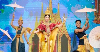 05.ญดา ร่วมโชว์การแสดงชุดรัตนโกสินทร์เรืองรอง08