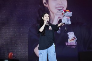 IU HEREH BKK (1)